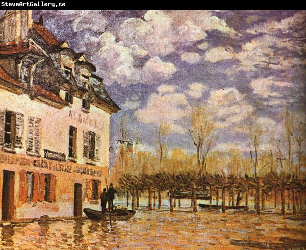 Alfred Sisley Boat During a Flood